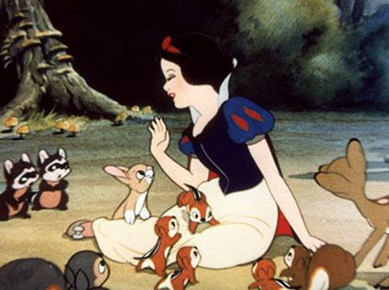 
	
	Walt Disney đã từng lên kế hoạch cho phần tiếp theo cho bộ phim Bạch Tuyết và bảy chú lùn mang tên Sự trở lại của Bạch Tuyết. Thế nhưng khi nội dung đã hoàn chỉnh, bộ phim vẫn không được thực hiện và không ai rõ lý do vì sao.